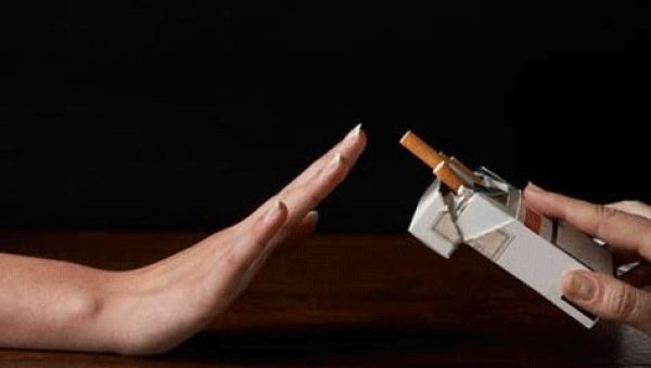 Medicii recomandă// Paşii pe care trebuie să-i urmăm pentru a ne lăsa de fumat